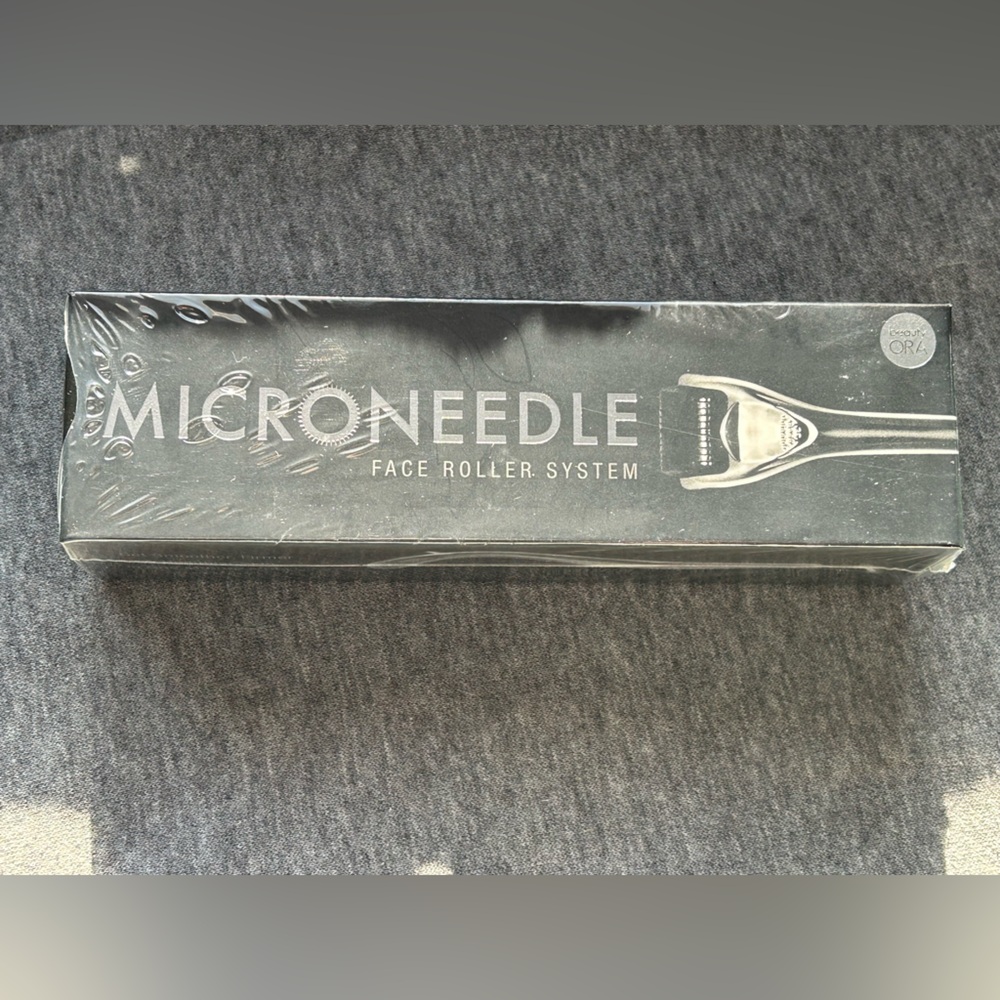 ORA Microneedle Face Roller System .25mm NEW